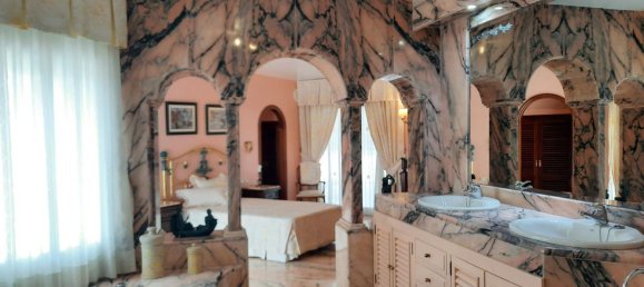 5 غرف نوم منزل في Estepona, Spain رقم 116278 40