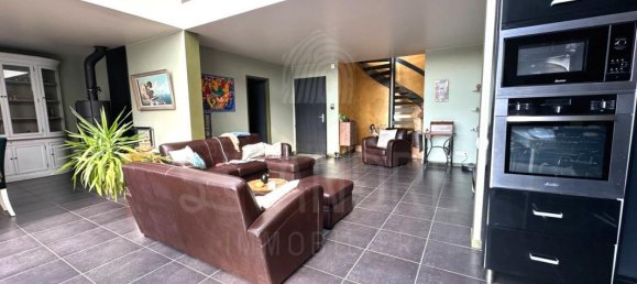 4 bedrooms Villa in Viriville, France No. 194160 18