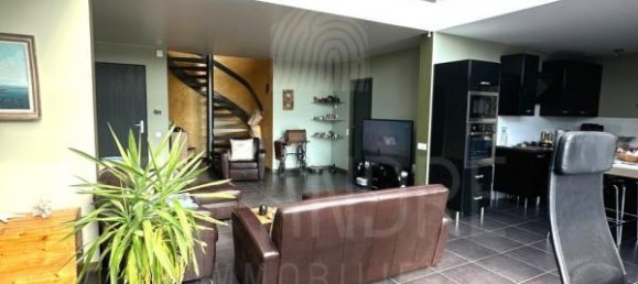 4 bedrooms Villa in Viriville, France No. 194160 13