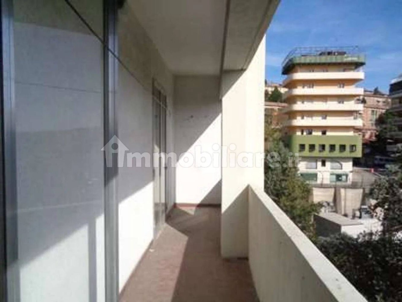 4 bedrooms Apartment in Perugia, Italy No. 352777