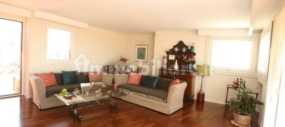 5 rooms Penthouse in Naples, Italy No. 285864 21