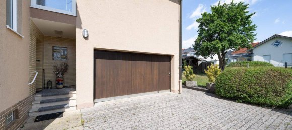 4 bedrooms Townhouse in Erding, Germany No. 270256 3