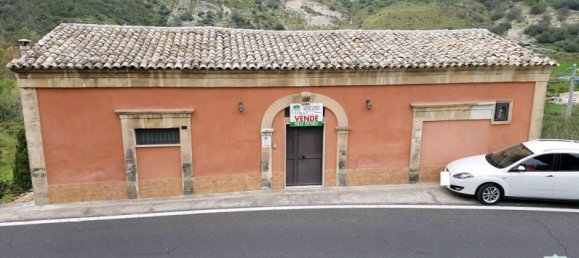 Villa de 4 divisões em Ragusa, Italy N.º 137336 4