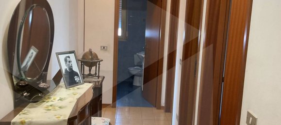 5-salle Appartement à Castello d'Argile, Italy No. 17880 19