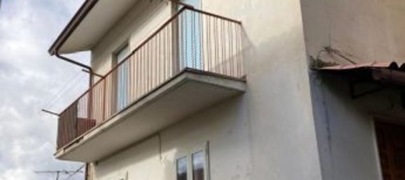 7-Zimmer Villa in Ceppaloni, Italy, Nr. 271199 4