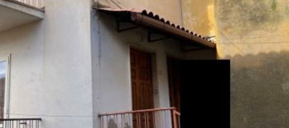 7-Zimmer Villa in Ceppaloni, Italy, Nr. 271199 5