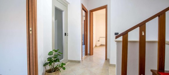 4-salle Maison à Cagliari, Italy No. 230877 13