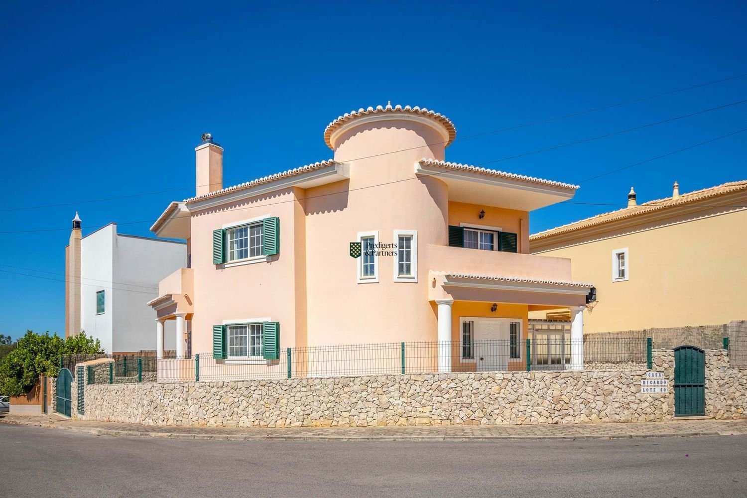 3 Schlafzimmer Haus in Alvor, Portugal, Nr. 131671