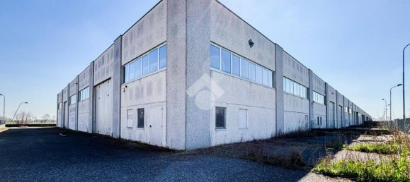 1 room Warehouse in Offlaga, Italy No. 52695 21