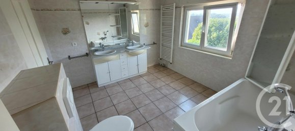 Casa de 4 dormitorios en Brunstatt-Didenheim, France No. 236531 11