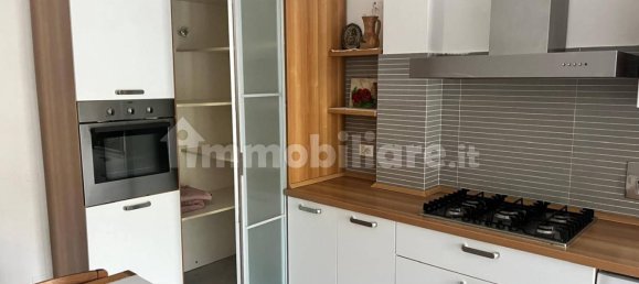 Apartamento de 2 dormitorios en Carrara, Italy No. 27369 2