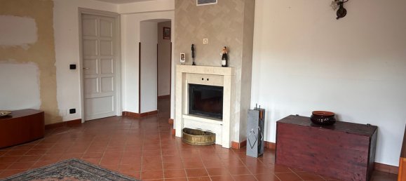 8 bedrooms House in Castagnole delle Lanze, Italy No. 380154 5