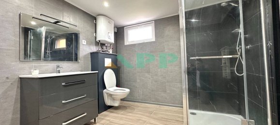 4 bedrooms Villa in Ablon-sur-Seine, France No. 182748 12