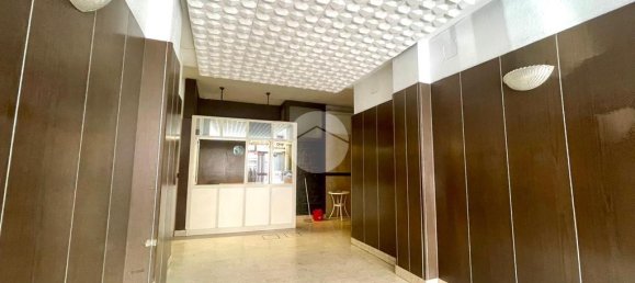 2 bedrooms Apartment in Naples, Italy No. 320797 2