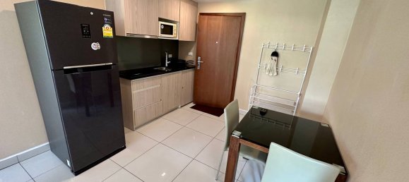 2 bedrooms Condo in Pattaya, Thailand No. 7923 5