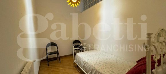 6-salle Villa à Bari, Italy No. 77221 23