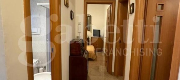 6-salle Villa à Bari, Italy No. 77221 7