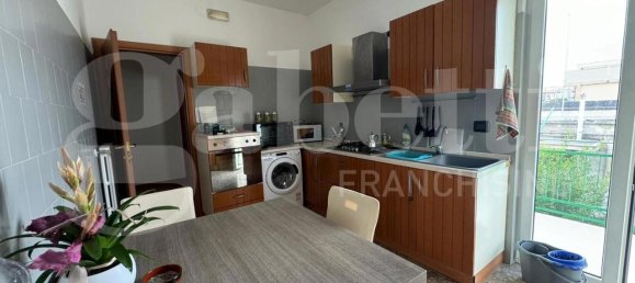 6-salle Villa à Bari, Italy No. 77221 18