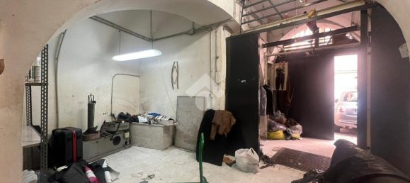1 room Warehouse in Naples, Italy No. 271772 6