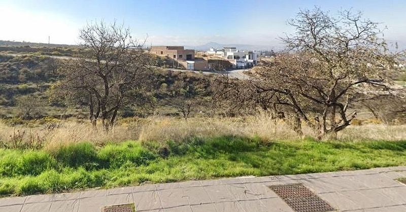520m² Land in La Zubia, Spain No. 226504