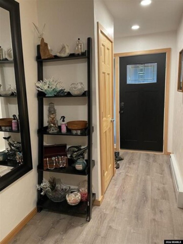 2 bedrooms House in Juneau, USA No. 423236