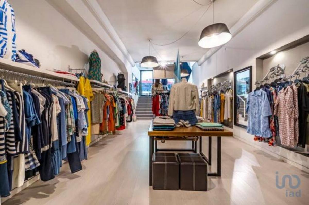 Magasin à Porto, Portugal 130m² No. 8337