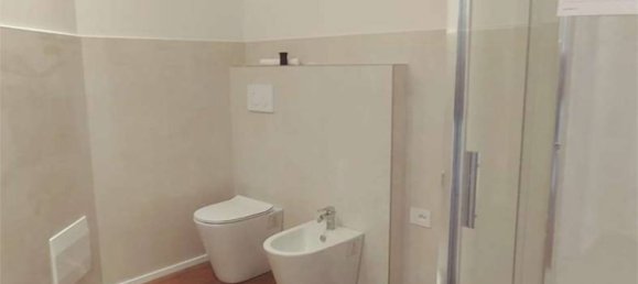 1 bedroom Apartment in Milan, Italy No. 273900 8