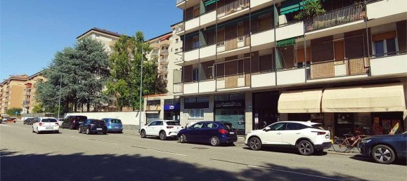 1 bedroom Apartment in Milan, Italy No. 273900 12