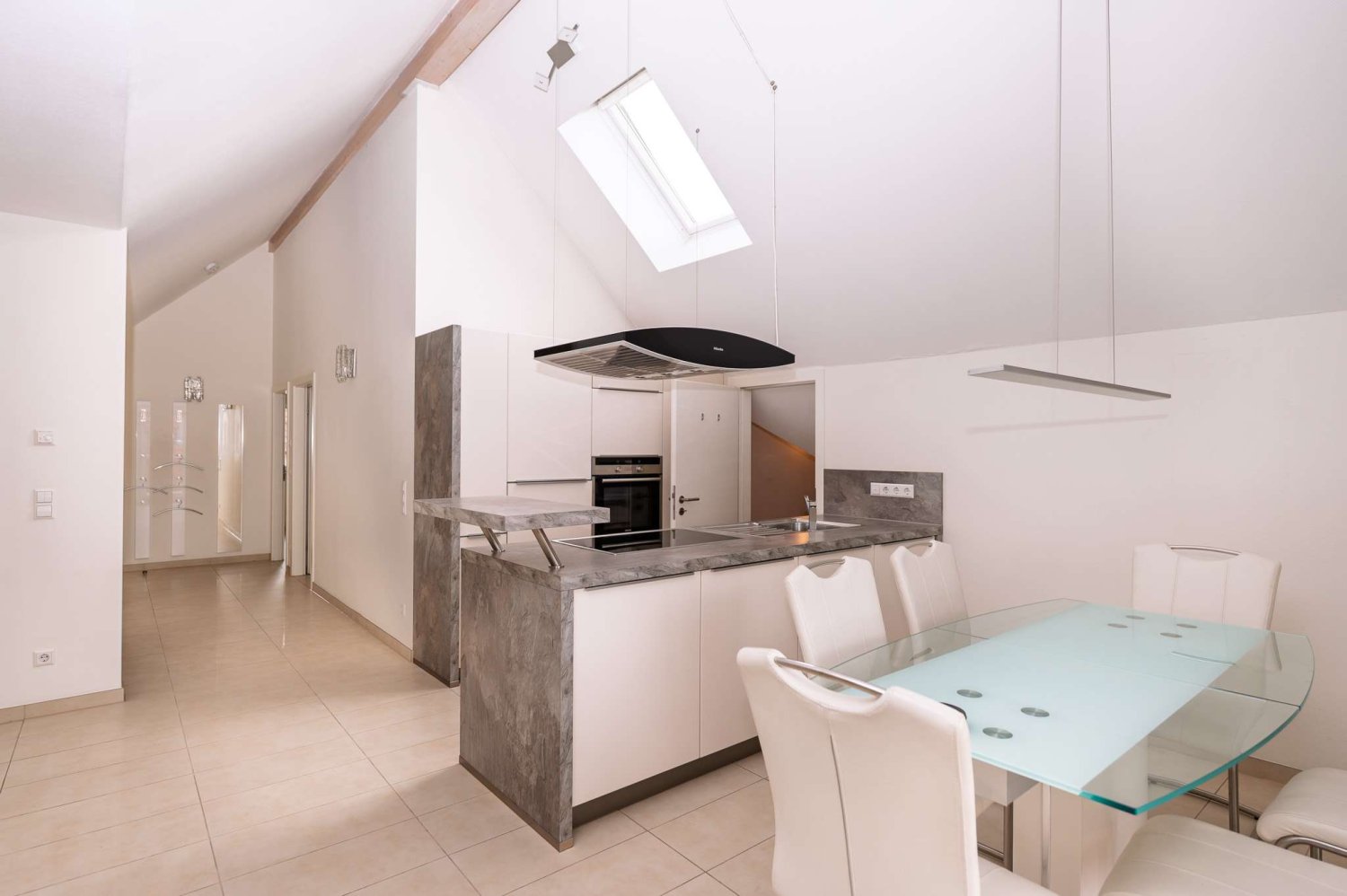 Apartamento de 3 habitaciónes en Rems-Murr-Kreis, Germany No. 359730