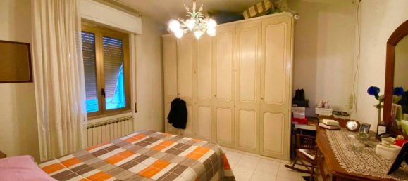 5 rooms Apartment in La Spezia, Italy No. 74611 5