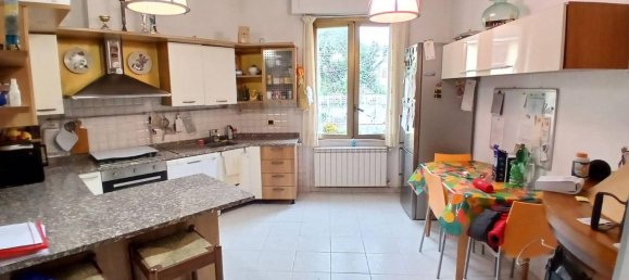 5 rooms Apartment in La Spezia, Italy No. 74611 19