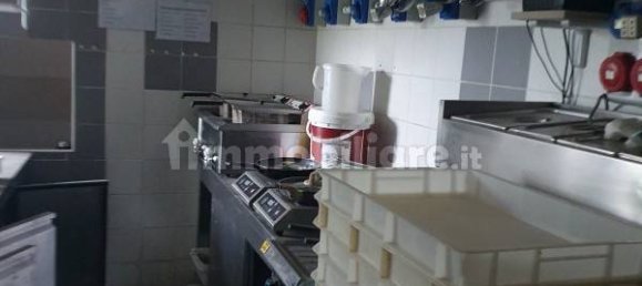 3غرفة عقار تجاري في Carvico, Italy رقم 91880 9