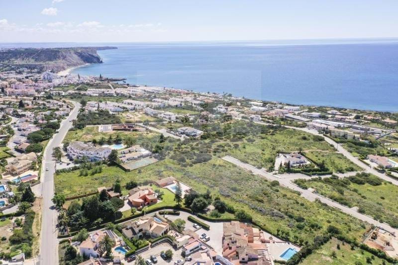 Земельный участок 1416м² в Луш, Португалия № 246160