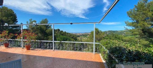 18-salle Villa à Pesaro, Italy No. 285004 9