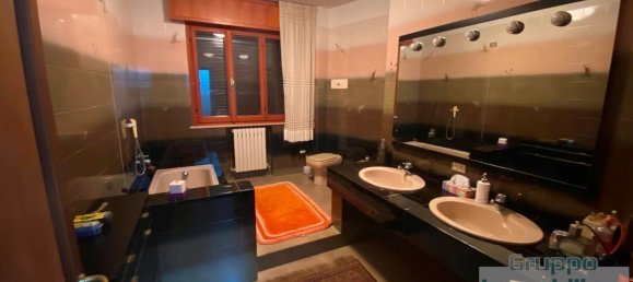 18-salle Villa à Pesaro, Italy No. 285004 24