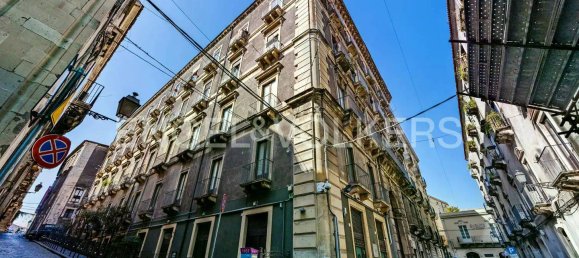 1 bedroom Apartment in Catania, Italy No. 360983 9