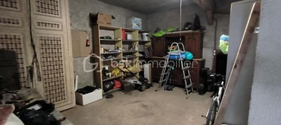 4 bedrooms House in Villeneuve-sur-Yonne, France No. 301695 18