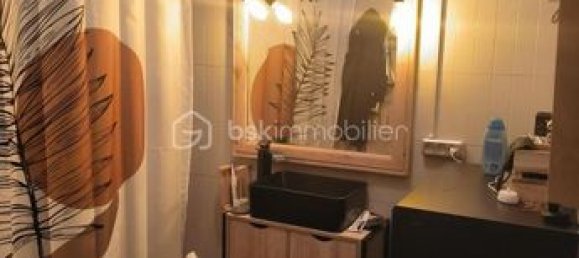 4 bedrooms House in Villeneuve-sur-Yonne, France No. 301695 5