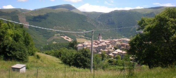 Casa de 9 habitaciónes en Preci, Italy No. 108827 6