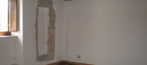 Casa de 9 habitaciónes en Preci, Italy No. 108827 5