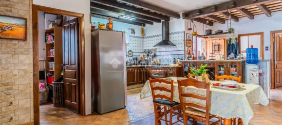 Дом с 4 комнатами в Кадис, Испания № 146083 18