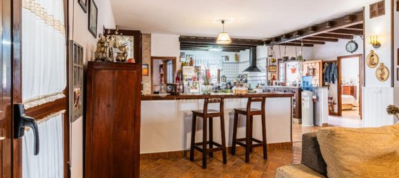 Дом с 4 комнатами в Кадис, Испания № 146083 14