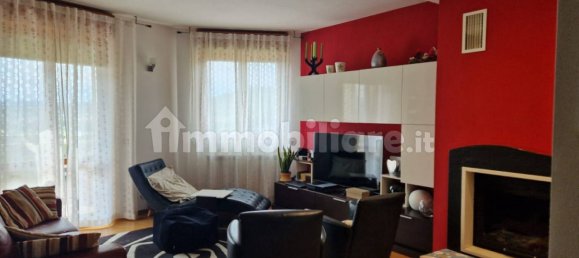 Квартира с 3 спальнями в Маджоне, Италия № 126629 3