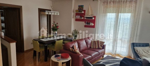 Квартира с 3 спальнями в Маджоне, Италия № 126629 5