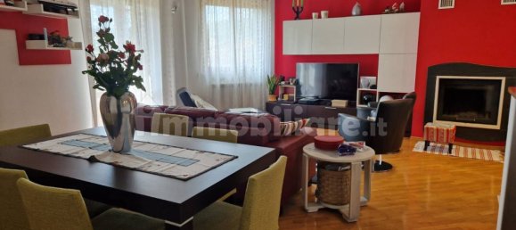 Квартира с 3 спальнями в Маджоне, Италия № 126629 2