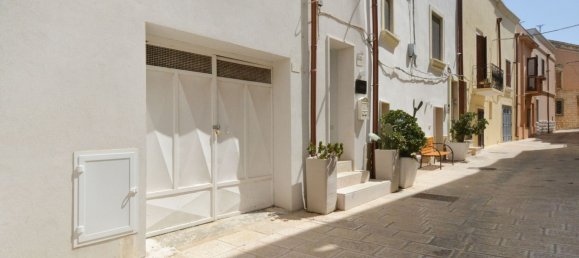 Propriété commerciale à Mesagne, Italy 112m² No. 381334 2