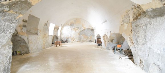 Propriété commerciale à Mesagne, Italy 112m² No. 381334 5