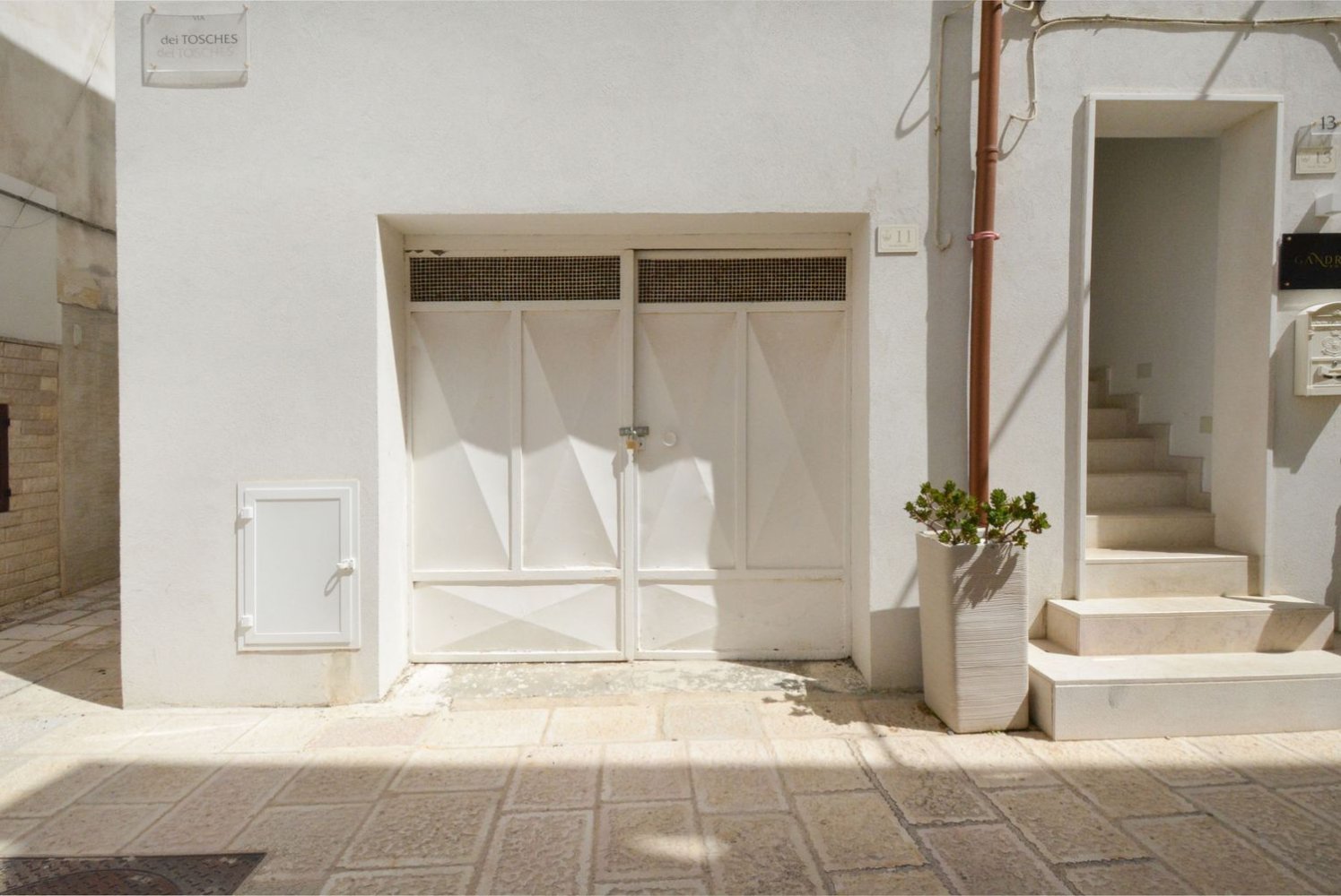 Propriété commerciale à Mesagne, Italy 112m² No. 381334