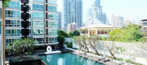 4 bedrooms Condo in Bangkok, Thailand No. 588 12