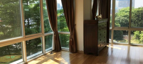 4 bedrooms Condo in Bangkok, Thailand No. 588 6